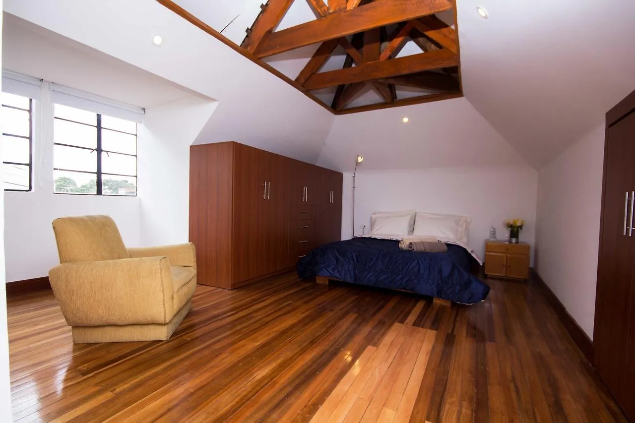 House For Groups - The Hostel Project Bogotá
